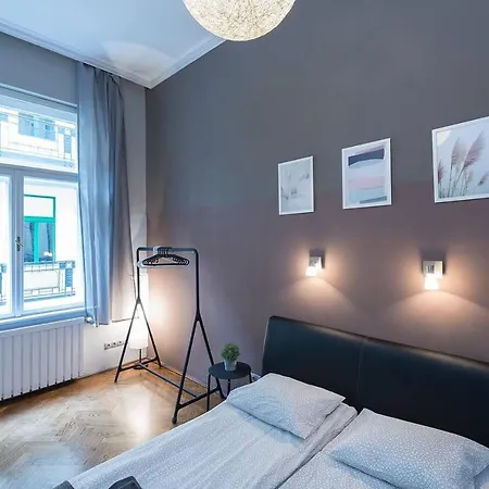 Vaci Street Premier * Budapest