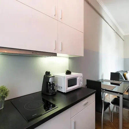 Vaci Street Premier